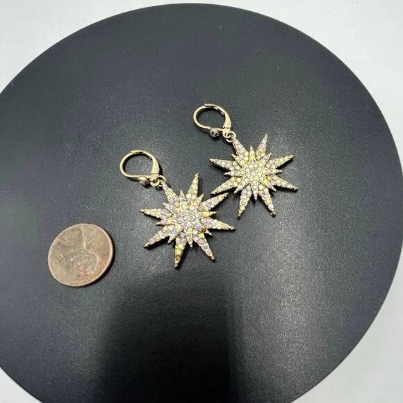 Kirks Folly Star Spangled Leverback Earrings Gold tone Aurora Borealis
Crystals - Picture 2 of 11